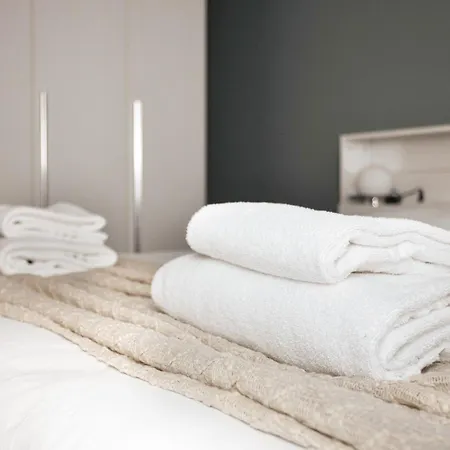 아파트 Hostmate - - Imperia - Romolo Iulm *