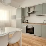 Hostmate - - Imperia - Romolo Iulm Apartman Milánó